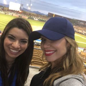 Meet your Posher, Dominque